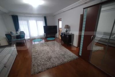 Casă cu 6 camere cu Teren 322 Mp în Central - 8