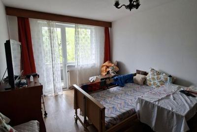 Apartament cu 2 camere semidecomandat în Ultracentral