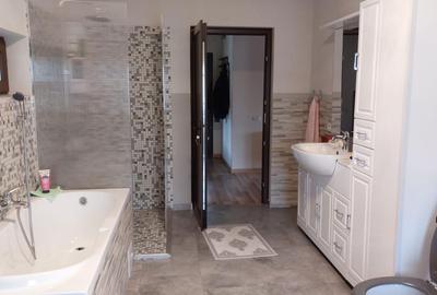 Casă cu 4 camere în Central - 5