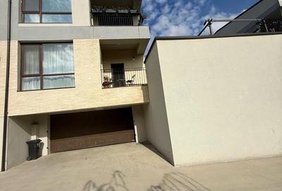 Casă cu Teren 240 Mp în Dobroești - 2