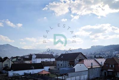 Apartament cu 4 camere decomandat, mobilat în Brașovul Vechi - 25