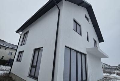 Vilă nouă de vânzare în Otopeni – construcție 2024 - 25