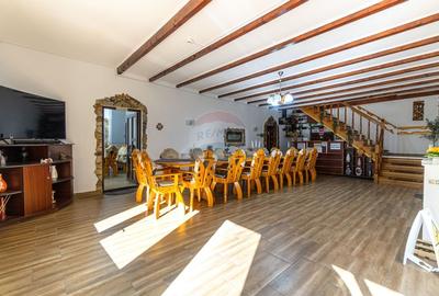 Pensiunea Scarisoara - Refugiul din Inima Rucarului | Comision 0% - 35