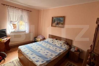 Casă cu 5 camere cu Teren 250 Mp în Central - 4