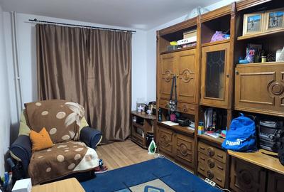 Inchiriez apartament - 1