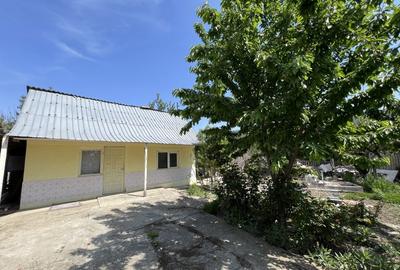 Casa si teren de 2200 mp, Rusi-Ciutea