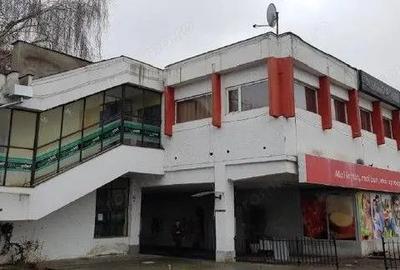 Spațiu comercial, de 453 mp, în Boul Roșu - 2