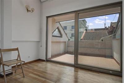 Casă individuală cu 10 camere cu Canalizare în Floreasca - 35