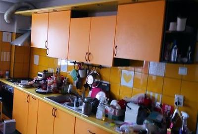 Apartament 3 camere Sos. Colentina - etaj 11/ 11 inchiriat - 10