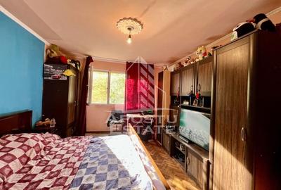 Apartament o camera, etaj 2, bloc anvelopat, Complexul Studentesc - 2