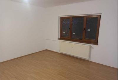 Eroii Revolutiei-strada Padesul-2 camere - 2