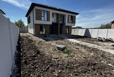Casă cu 4 camere în Alexandriei - 2