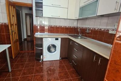 Apartament cu 2 camere decomandat în Micro 21 - 2