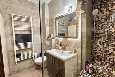 Apartament cu 3 camere ?i 2 bai, curte comuna, centrala pe gaz, ultracentral - 6