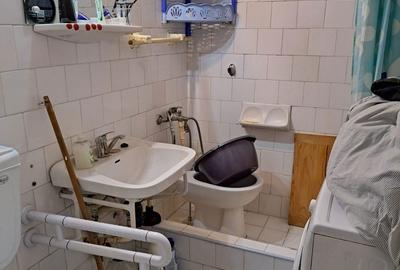 Apartament cu 2 camere semidecomandat în Decebal - 5