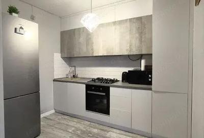 Garsonieră decomandată în Băneasa