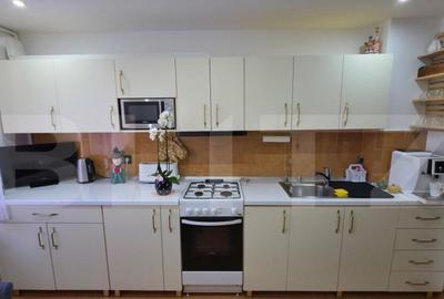 Apartament cu 4 camere decomandat în Industrială - 8