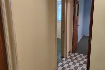 Apartament cu 3 camere decomandat în Central - 2