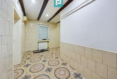 Spațiu comercial, de 47 mp, în Central - 9