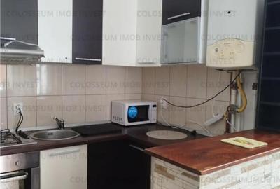 Garsonieră decomandată în Central - 4