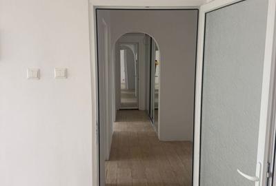 Apartament cu 3 camere decomandat în Colentina - 8