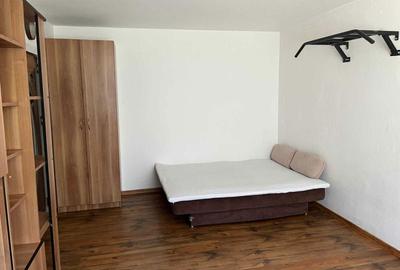 Garsonieră decomandată în Politehnica - 2