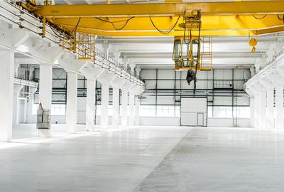 Spațiu industrial, de 2,600 mp, în Industrial Est - 18