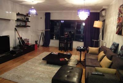 Apartament cu 2 camere decomandat, mobilat în Lacul Tei - 1