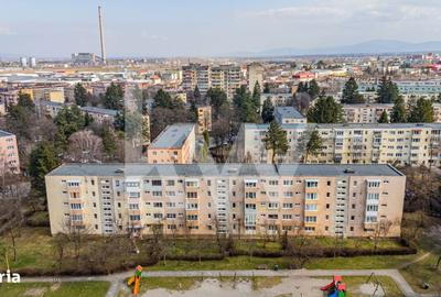 Apartament cu 3 camere semidecomandat, mobilat în Astra - 4