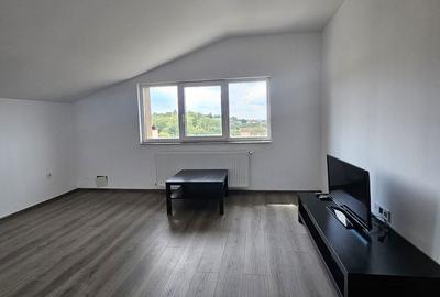 Apartament cu 3 camere în Iorga - 1