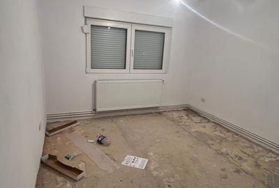 Apartament cu 4 camere nedecomandat în Central - 2