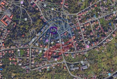 Casă cu 8 camere cu Canalizare în Central - 5