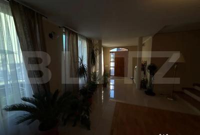 Casă cu 7 camere cu Teren 776 Mp în Păulești - 9