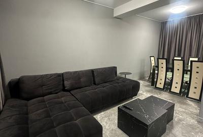 Casă individuală cu 5 camere cu Canalizare în Central - 1