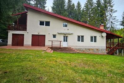 Casă cu Teren 2000 Mp în Dealu Negru - 3