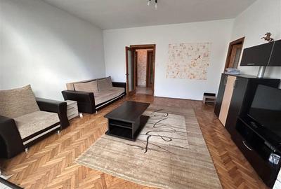 Apartament cu 2 camere decomandat în Vest - 2
