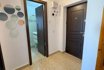 Garsonieră, mobilată în Energiei