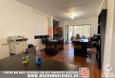 Apartament cu 4 camere decomandat, mobilat în Negru Vodă