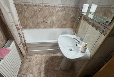 Apartament cu 2 camere decomandat în Fălticeni - 7