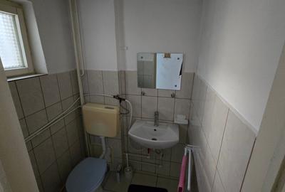 Apartament 3 camere Gorjului Apusului Decomandat Metrou  Bloc dupa 1977 - 12