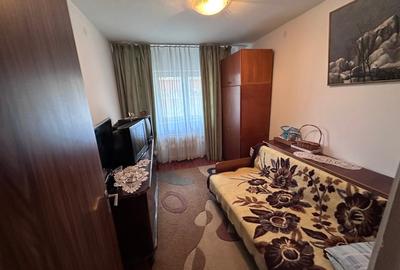 Apartament cu 4 camere decomandat, mobilat în Brâncoveanu - 10