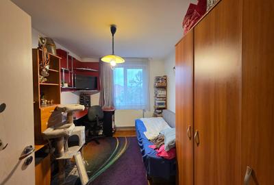 Apartament cu 3 camere decomandat, mobilat în Progresul - 15