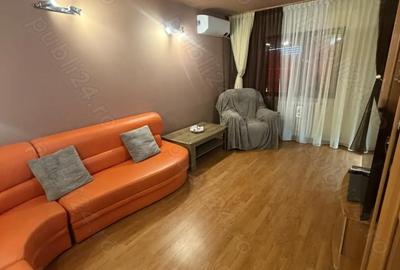 Apartament cu 3 camere decomandat în 9 Mai - 10