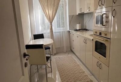 Apartament cu 2 camere decomandat în Palazu Mare - 7