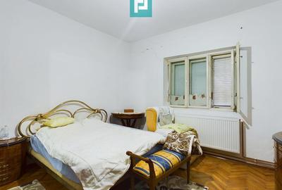 Casă cu 3 camere cu Teren 720 Mp în Șofronea - 4
