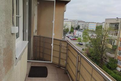 Garsonieră decomandată în Craiovița Nouă - 7