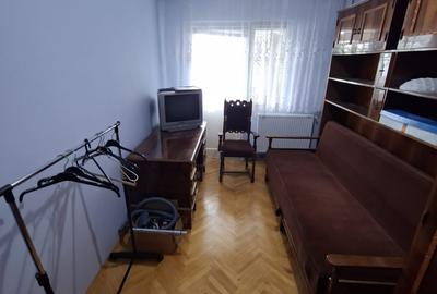Apartament cu 3 camere decomandat în Gară - 4