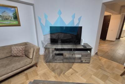 Apartament cu 3 camere decomandat, mobilat în P-ța Romană - 6