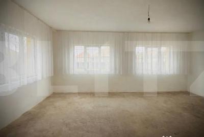 Apartament cu 5 camere decomandat în Gai - 11