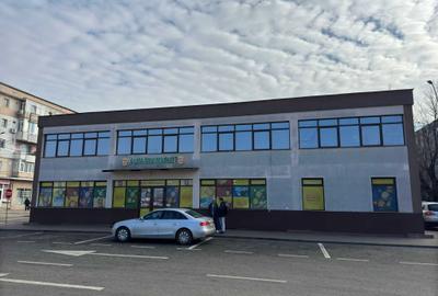 Spațiu comercial, de 200 mp, în Central - 2